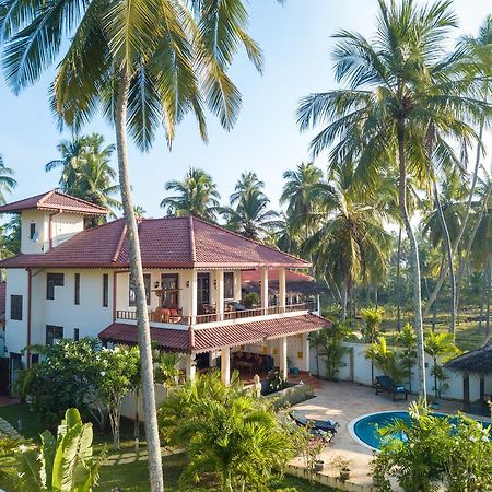 Lanka Beach Grand Villa Rekawa Kültér fotó