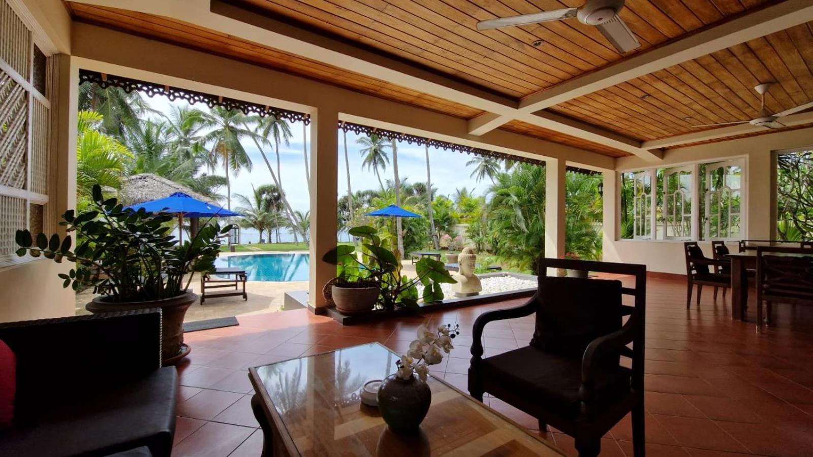 Lanka Beach Grand Villa Rekawa Kültér fotó