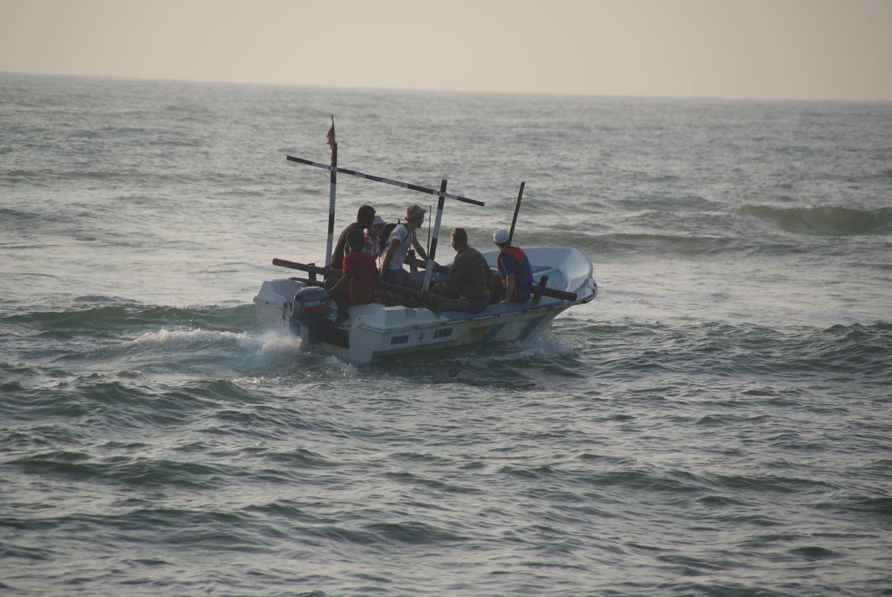 Lanka Beach Grand Villa Rekawa Kültér fotó