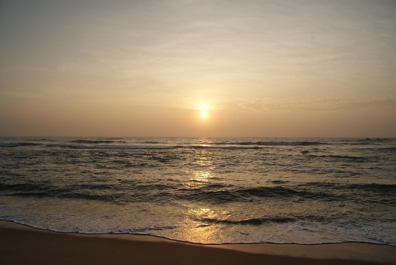 Lanka Beach Grand Villa Rekawa Kültér fotó