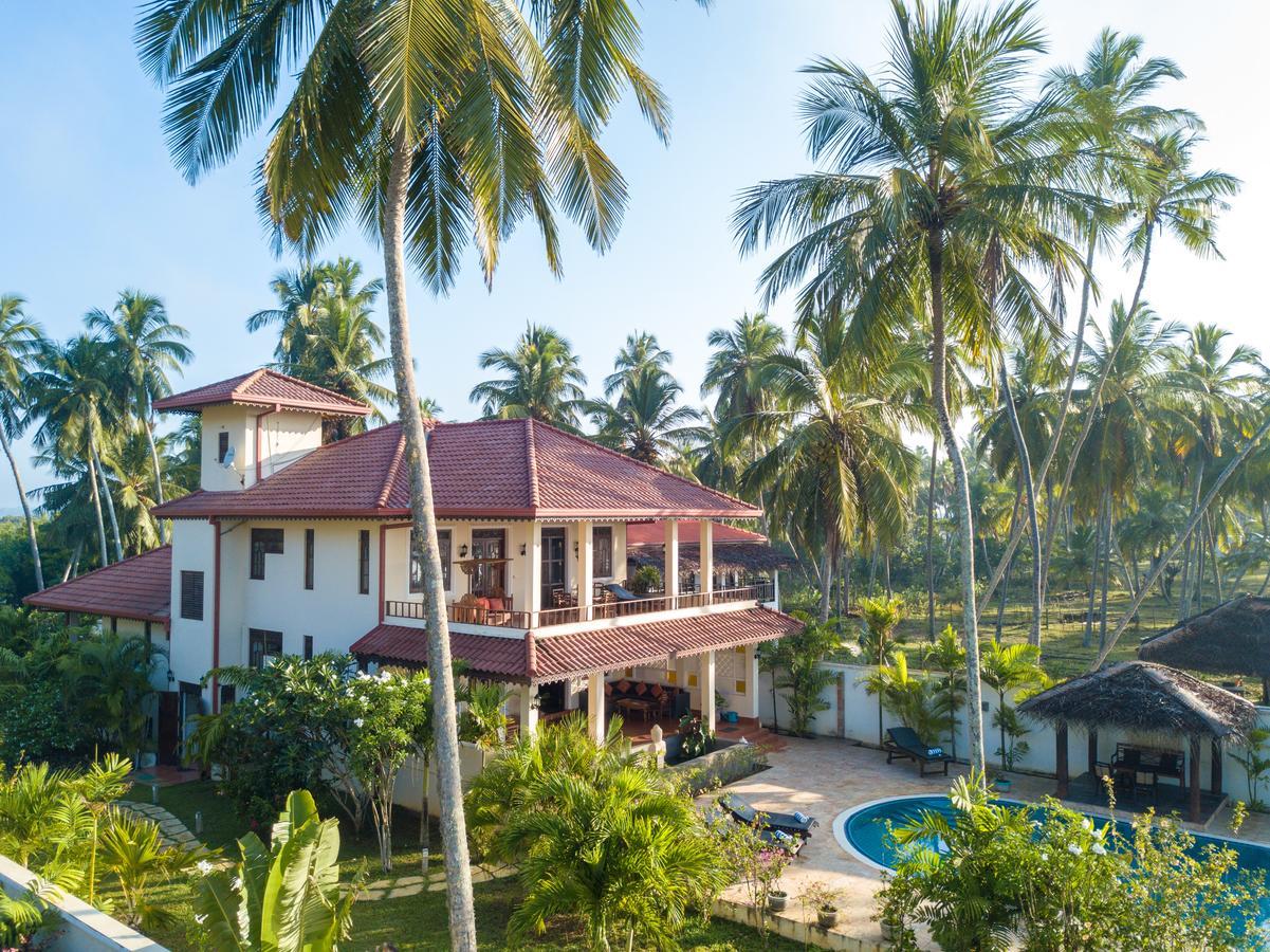 Lanka Beach Grand Villa Rekawa Kültér fotó