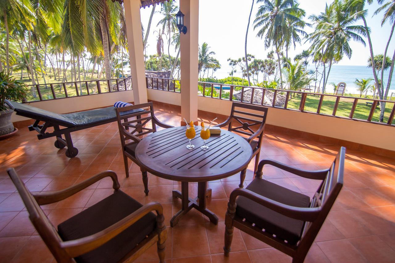Lanka Beach Grand Villa Rekawa Kültér fotó